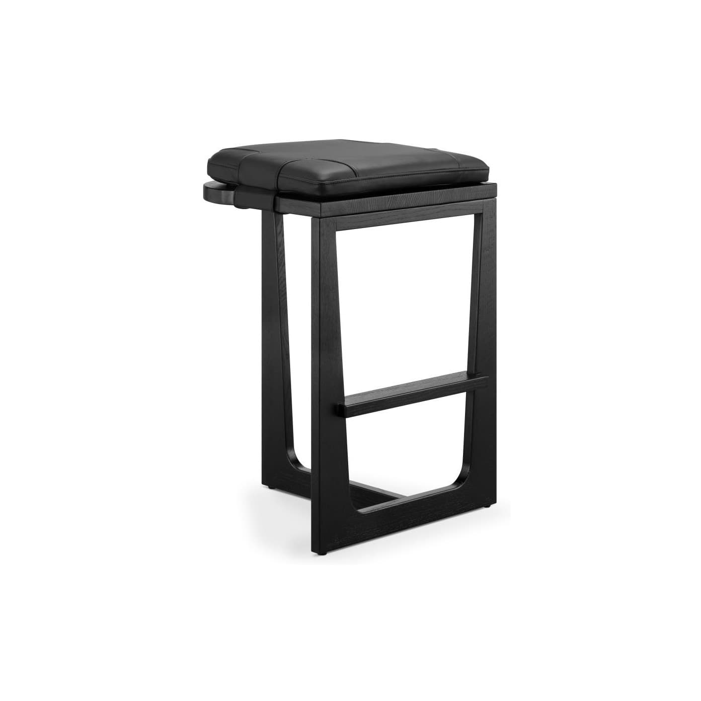 Martu Barstool